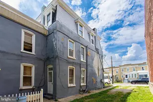 237 Pensdale St, Philadelphia, PA 19128 - Photo 24