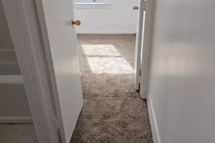 43 E Silver St, Philadelphia, PA 19134 - Photo 6