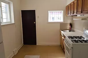 43 E Silver St, Philadelphia, PA 19134 - Photo 4