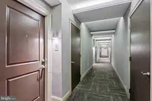 125 N 4th St, Philadelphia, PA 19106 - Photo 4