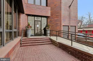 125 N 4th St, Philadelphia, PA 19106 - Photo 2