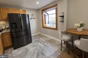 1223 Wellington St, Philadelphia, PA 19111 - Photo 12