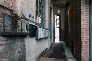 2042 Amber St, Philadelphia, PA 19125 - Photo 28