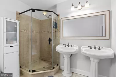 902 S 8th Street, Philadelphia, PA 19147 - Photo 30