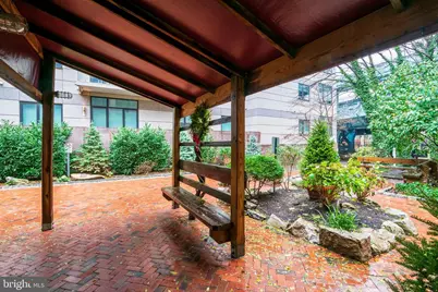 301 Race Street #UNIT 520, Philadelphia, PA 19106 - Photo 18