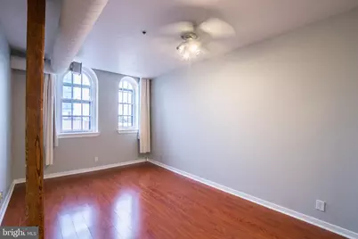 301 Race Street #UNIT 520, Philadelphia, PA 19106 - Photo 12