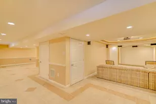 310 Par Dr, Philadelphia, PA 19115 - Photo 64