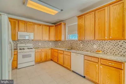 310 Par Drive, Philadelphia, PA 19115 - Photo 28