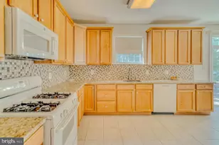 310 Par Dr, Philadelphia, PA 19115 - Photo 26