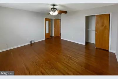 1409 N 76th Street #403, Philadelphia, PA 19151 - Photo 16