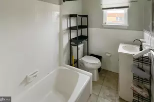 1409 N 76th St, Philadelphia, PA 19151 - Photo 10
