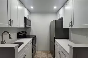 224 W Rittenhouse Square, Philadelphia, PA 19103 - Photo 2