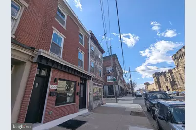 2050 Fairmount Avenue #2, Philadelphia, PA 19130 - Photo 2
