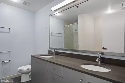 2101 Market Street #302, Philadelphia, PA 19103 - Photo 30