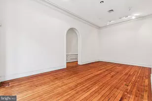 2106 Spruce St, Philadelphia, PA 19103 - Photo 4