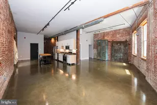 2135 E Susquehanna Ave, Philadelphia, PA 19125 - Photo 18