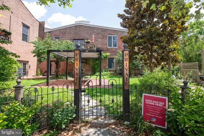 2135 E Susquehanna Avenue, Philadelphia, PA 19125 - Photo 2