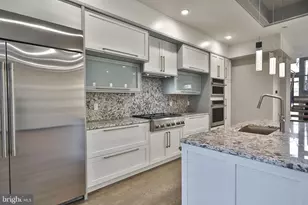 1022 Christian St, Philadelphia, PA 19147 - Photo 16