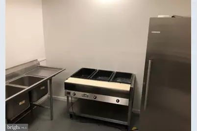 1613 E Wadsworth Avenue #1ST FLR, Philadelphia, PA 19150 - Photo 10