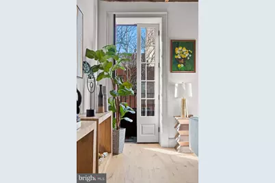 151 N 3rd Street #2, Philadelphia, PA 19106 - Photo 4