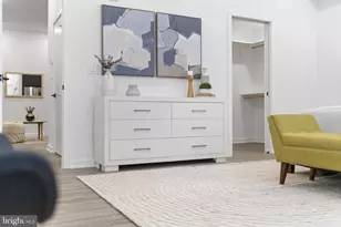 160204 Locust St, Philadelphia, PA 19103 - Photo 16