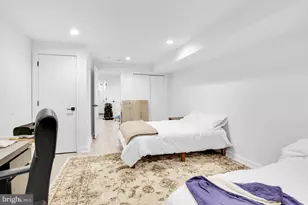 2604 Reed St, Philadelphia, PA 19146 - Photo 12