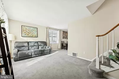 8711 Old Line Road, Philadelphia, PA 19128 - Photo 2