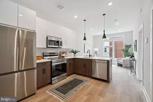 720 W Thompson St, Philadelphia, PA 19122 - Photo 1