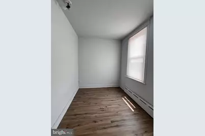 2052 S Garnet Street, Philadelphia, PA 19145 - Photo 8