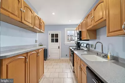 990 E Godfrey Avenue, Philadelphia, PA 19124 - Photo 16