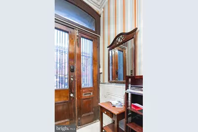 932 N 5th Street #3RD FLOOR, Philadelphia, PA 19123 - Photo 4