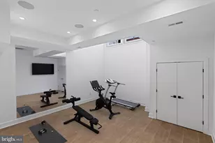 742 S Broad St, Philadelphia, PA 19146 - Photo 36