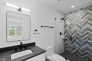 742 S Broad St, Philadelphia, PA 19146 - Photo 24