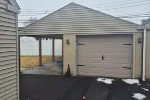 1002 Delray St, Philadelphia, PA 19116 - Photo 4