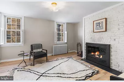 442 Fitzwater Street, Philadelphia, PA 19147 - Photo 16