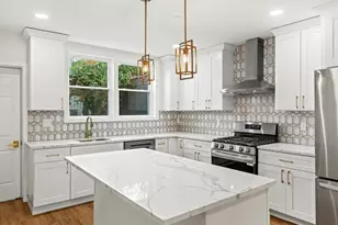 934 Snyder Ave, Philadelphia, PA 19148 - Photo 10