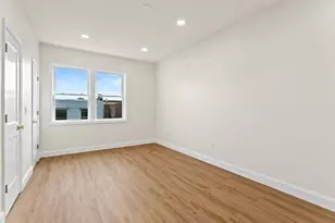 934 Snyder Ave, Philadelphia, PA 19148 - Photo 16