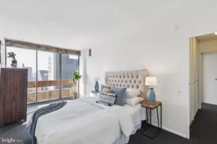 1326 Spruce St, Philadelphia, PA 19107 - Photo 28