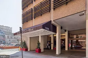 1326 Spruce St, Philadelphia, PA 19107 - Photo 2