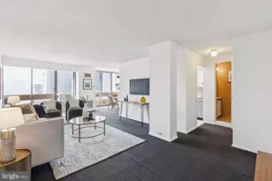 1326 Spruce St, Philadelphia, PA 19107 - Photo 14