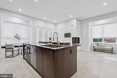 707 S 15th Street, Philadelphia, PA 19146 - Photo 16