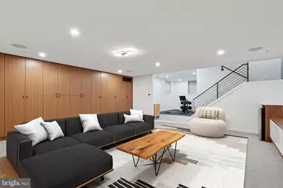 707 S 15th Street, Philadelphia, PA 19146 - Photo 38