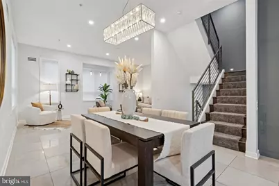 707 S 15th Street, Philadelphia, PA 19146 - Photo 10