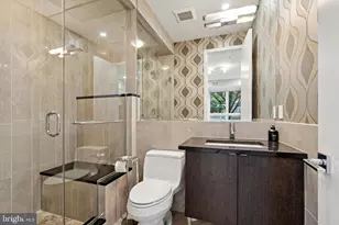 707 S 15th St, Philadelphia, PA 19146 - Photo 24