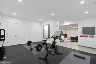 707 S 15th St, Philadelphia, PA 19146 - Photo 36