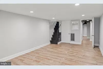 1911 S 11th Street, Philadelphia, PA 19148 - Photo 22