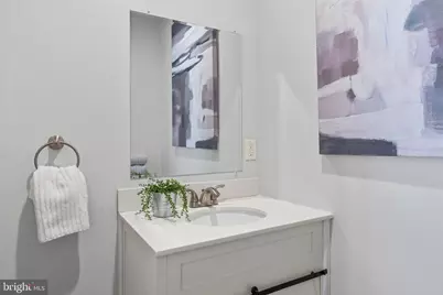 1911 S 11th Street, Philadelphia, PA 19148 - Photo 6