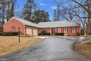 757 W Allens Ln, Philadelphia, PA 19119 - Photo 1