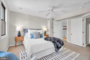 823 S 10th St, Philadelphia, PA 19147 - Photo 14