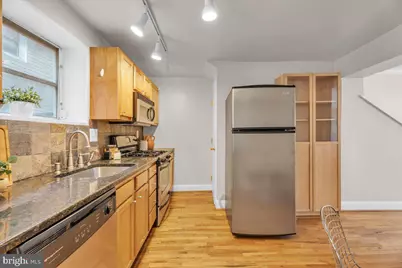 823 S 10th Street, Philadelphia, PA 19147 - Photo 8